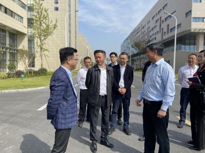 省经信厅副厅长盛勇军带队莅临我司调研指导